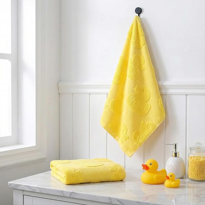 2pcs Yellow Duck Hand Towels for Bathroom Yellow Cotton Jacquard Kitchen Bath Hand Towels Set Cute Duck Decorative Weave 3D Kitchen Dish Towel Soft Absorbent Bathroom Towel Home Decor Gift