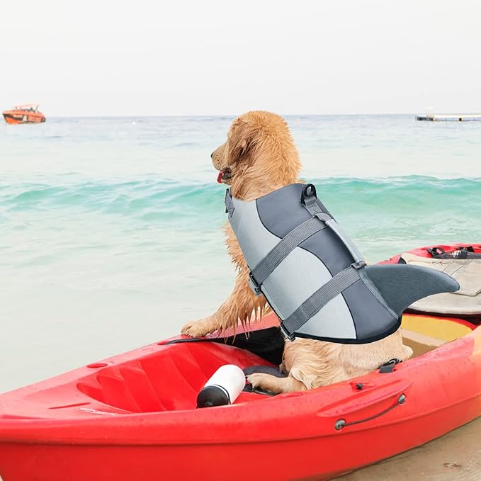 Malier Dog Life Jacket, Ripstop Dog Life Vest with High Buoyancy for Swimming Boating, High Visibility Shark Puupy Lifesaver for Small Medium Large Dogs (Small)