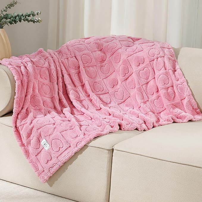 Luciphia 1 Pack 2 Small Dog Blanket Washable Pet Bed Cover Soft Fluffy Puppy Blanket with Premium Fleece 300GSM Cozy Calming Cat Blankets for Indoor Cats Pink 41x31 inch