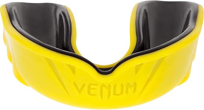 Venum Challenger Mouthguard - Yellow/Black
