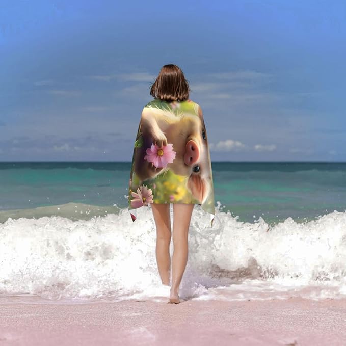 Piglet Beach Towel 31inx51in, Cute Farm Animal Sand-Free Microfiber Bath Towel Ultra Soft Quick Dry Pool Towel Absorbent Towel Lightweight Towel for Swimming Bathroom Decor