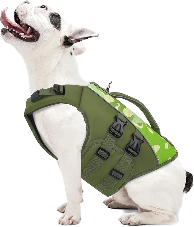 Queenmore Dog Life Jacket Medium,Dog Flotation Vest for Medium Dogs,Ripstop Dog Lifesaver with Rescue Handle,Dog Swimming Vest(Green Camouflage,M)