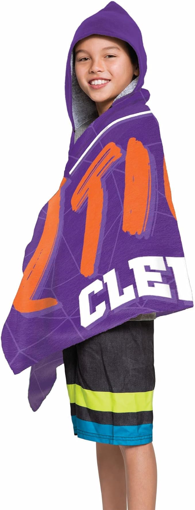 Northwest NCAA Unisex-Adult Hooded Youth Beach Towel