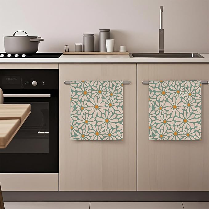 Boho Daisy Flowers Groovy Retro Hand Towels,Set of 2 Absorbent Floral Bath Towel Kitchen Dish Towel Home Gym Hotel Bathroom Decor,16x24 Inches