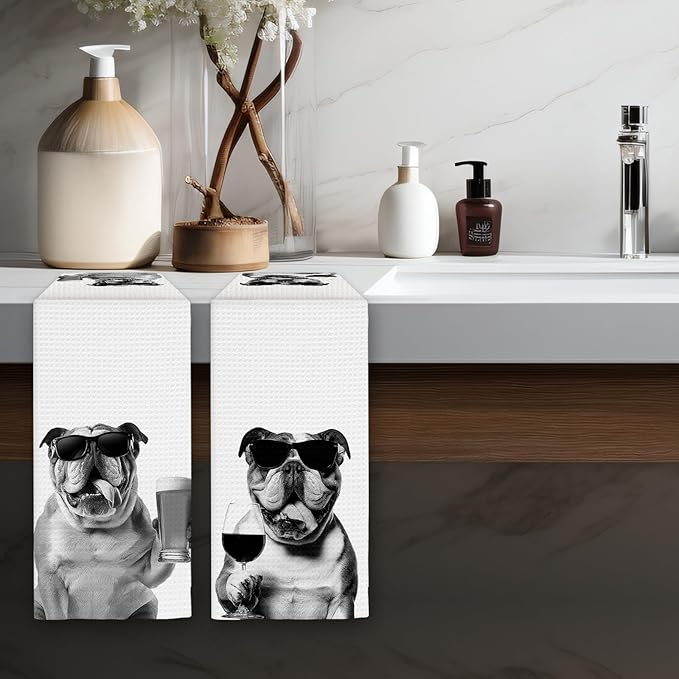 English Bulldog Gifts Wine Kitchen Towels Set of 2, Funny English Bulldog Wine Lover Decorative Hand Dish Towel for Kitchen Home Bar, Gifts for Dog Beer Lovers Home Bar Cart Decor(16x24Inch)