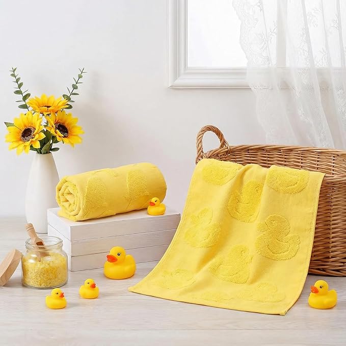2pcs Yellow Duck Hand Towels for Bathroom Yellow Cotton Jacquard Kitchen Bath Hand Towels Set Cute Duck Decorative Weave 3D Kitchen Dish Towel Soft Absorbent Bathroom Towel Home Decor Gift