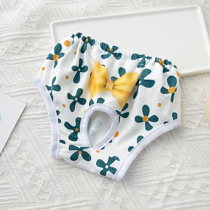 Environmentally Friendly Pet Menstrual Pants Dog Diapers for Heat Comfortable Absorbent Prevent Mess Cartoon Patterned Breathable Shorts Underwear Green S