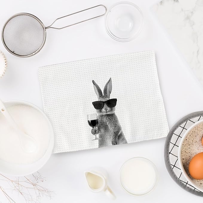 Bunny Gifts Wine Kitchen Towels Set of 2, Gifts for Bunny Rabbit Wine Lovers Decorative Hand Dish Towel for Kitchen Home Bar, Funny Rabbit Beer Lover Home Bar Cart Decor(16x24 Inch)