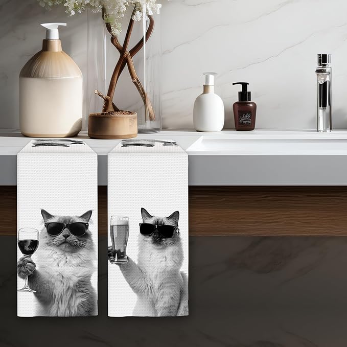 Ragdoll Cat Gifts Wine Kitchen Towels Set of 2, Funny Cats Beer Lover Decorative Hand Dish Towel for Kitchen Home Bar, Gift for Ragdoll Cat Beer Wine Lovers Home Bar Decor(16x24Inch)