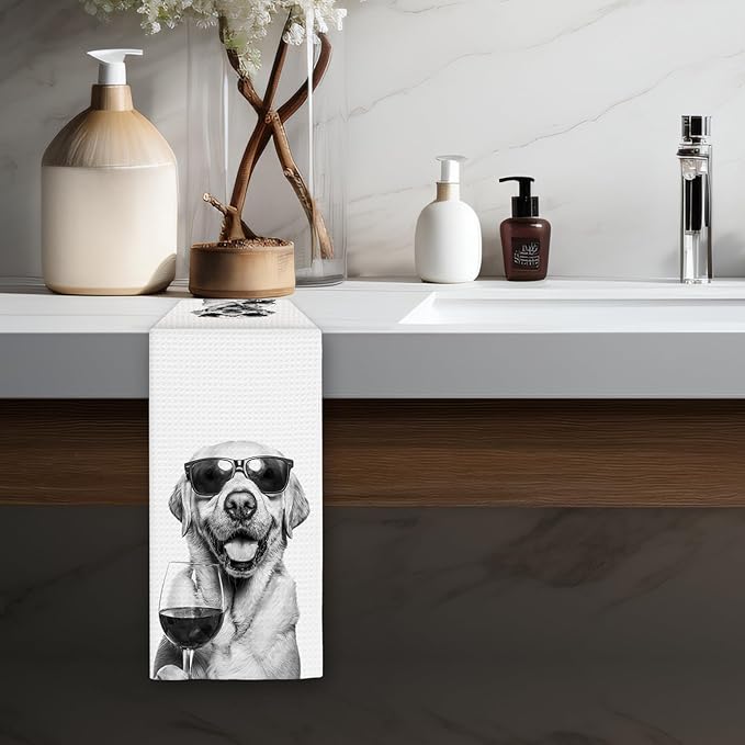 Labrador Retriever Gifts Wine Kitchen Towels, Gifts for Labrador Retriever Dog Wine Lovers Decorative Hand Dish Towel for Kitchen Home Bar, Funny LabradorDog Owners Home Bar Decor(16x24In)