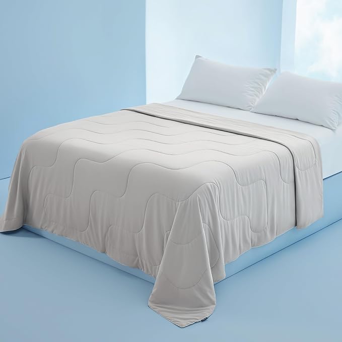 Bedsure Cooling Blankets for Hot Sleepers - Cooling Comforter, Summer Twin XL Blanket for Bed, Cold Lightweight and Breathable Dorm Room Essentials for Teens Back to School, Grey, 66x90 Inches