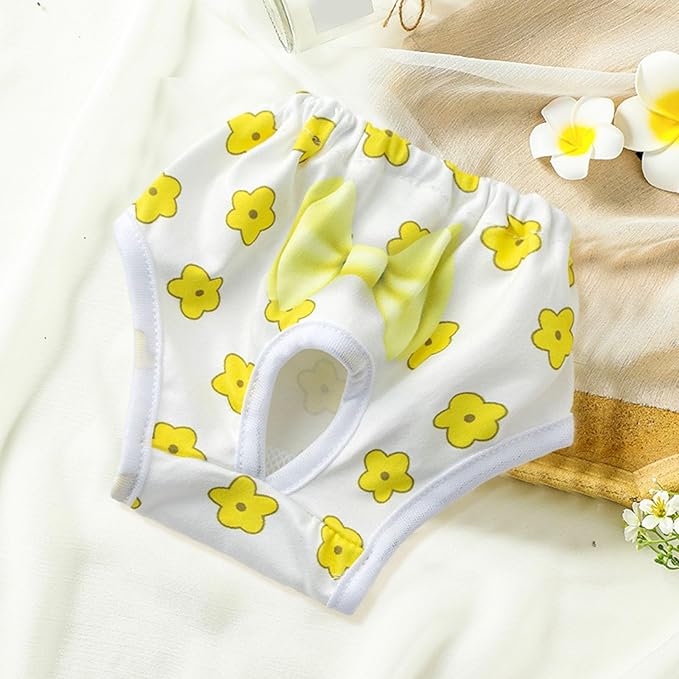 Environmentally Friendly Pet Menstrual Pants Dog Diapers for Heat Comfortable Absorbent Prevent Mess Cartoon Patterned Breathable Shorts Underwear Yellow M