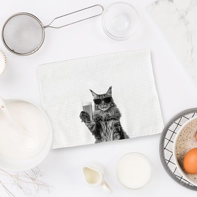 Maine Coon Gifts Wine Kitchen Towels Set of 2, Funny Maine Coon Cat Wine Lover Decorative Hand Dish Towel for Kitchen Home Bar, Gift for MaineCoon Cat Beer Lovers Home Bar Decor(16x24Inch)