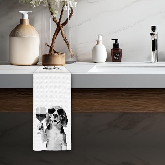 Beagle Gifts Wine Kitchen Towels, Gifts for Beagle Dog Wine Lovers Decorative Hand Dish Tea Towel for Kitchen Home Bar, Funny BeagleDog Owners Home Bar Decor(16x24In)