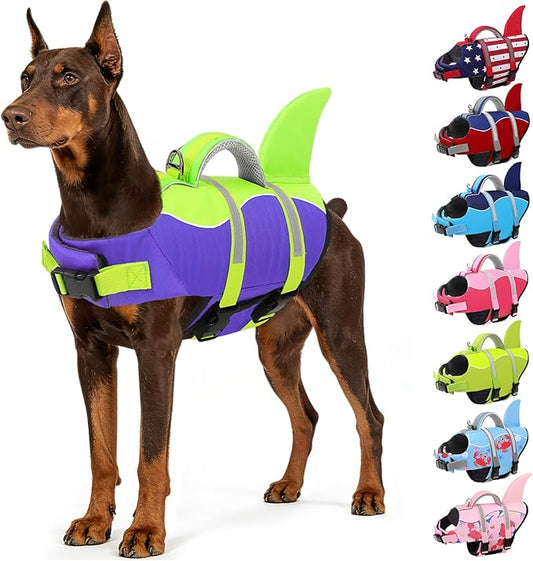AOFITEE Dog Life Jacket, Dog Life Vest for Swimming, Shark Dogs Swimming Vest with Rescue Handle and Reflective Stripe, Ripstop Pet Float Coat Swimsuit Lifesaver Small Medium Large Dogs Green XS