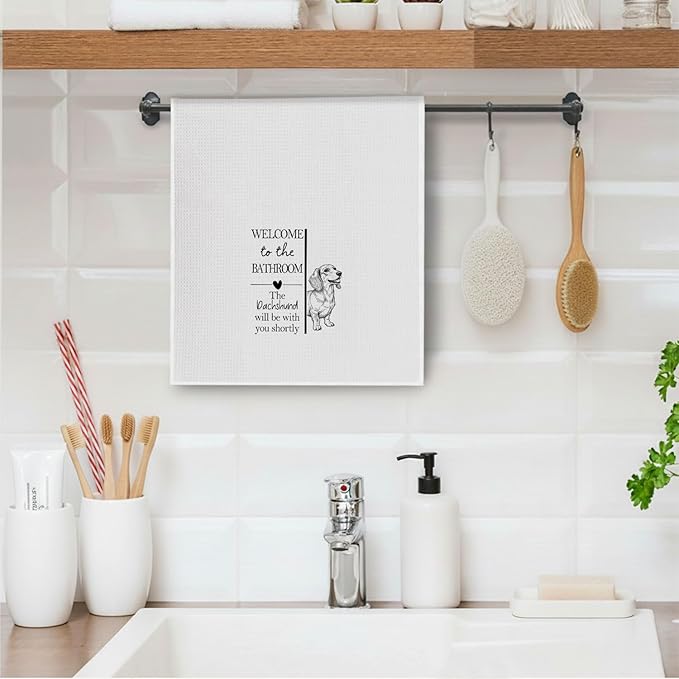 Dachshund Gifts Bathroom Hand Towels, Weenie Dog Owner Lovers Gifts for Women, Funny Dachshund Dog Decorative Hand Towel for Bathroom Kitchen Decor, 16x24 Inch