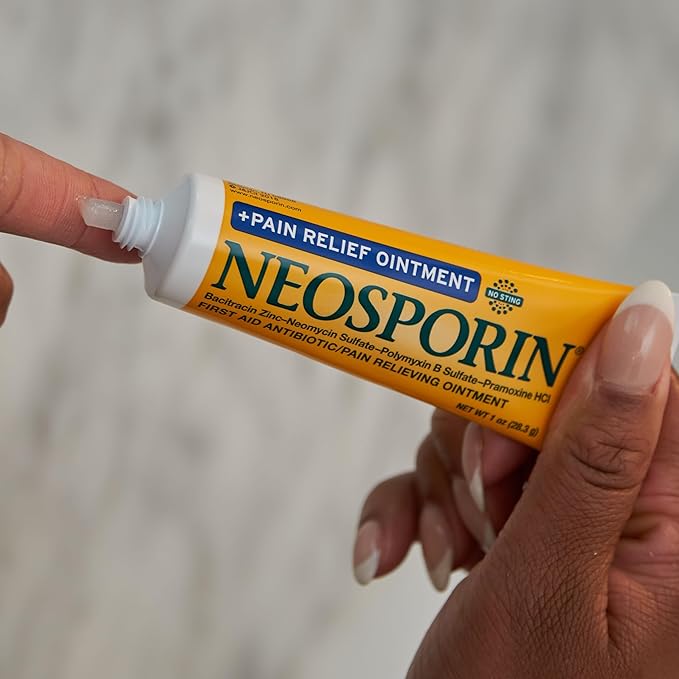 Neosporin + Maximum-Strength Triple Antibiotic Ointment with Pain Relief, Dual Action First Aid Wound Care, No-Sting Formula with Pramoxine HCl, Bacitracin Zinc, 1 oz Single Tube