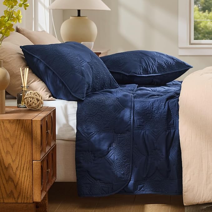Bedsure King Size Quilt - Stitch-Free Ultrasonic Quilting, Navy Blue Bedspread with Modern Vintage Mandala Embossed Pattern, Lightweight All-Season Comforter & Coverlet, 106 x 96 Inches | Stitch-Free Quilting, Ultra Soft, Lightweight, Machine Washable,...