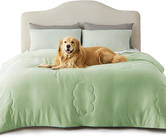 LE SURE Premium Cooling Dog Blankets for Bed - Washable Dog Cooling Throw Blanket with Q-MAX>0.4，Durable Self Cooling Pet Mat, Soft Cooling Summer Blanket for Hot Weather, Green, 60x80