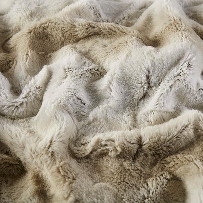 Madison Park Zuri Soft Plush Luxury Oversized Faux Fur Throw Animal Stripes Design, Faux Mink On The Reverse, Modern All Seasons Blanket for Bed, Sofa Couch, Office, Sand, 60x70"