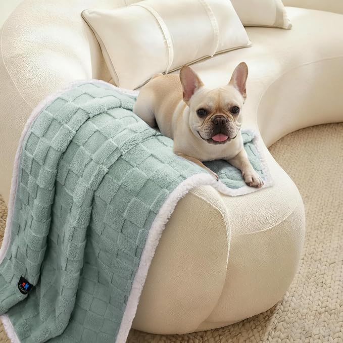 Luciphia Waterproof Dog Blanket for Large Dogs Washable Soft Sherpa Fleece Cat Blankets with 3D Jacquard Cozy Calming Reversible Bed Couch Protector Furniture Protection for Pet,Green White,65x57 inch