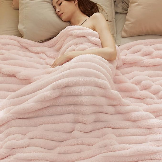 Bedsure King Size Blanket for Bed - 350GSM Super GentleSoft Fuzzy Fluffy Cozy Blankets for Women, Cute Large Plush Fleece Throws for Girls, Pink，108x90 Inches, Wider Striped Design