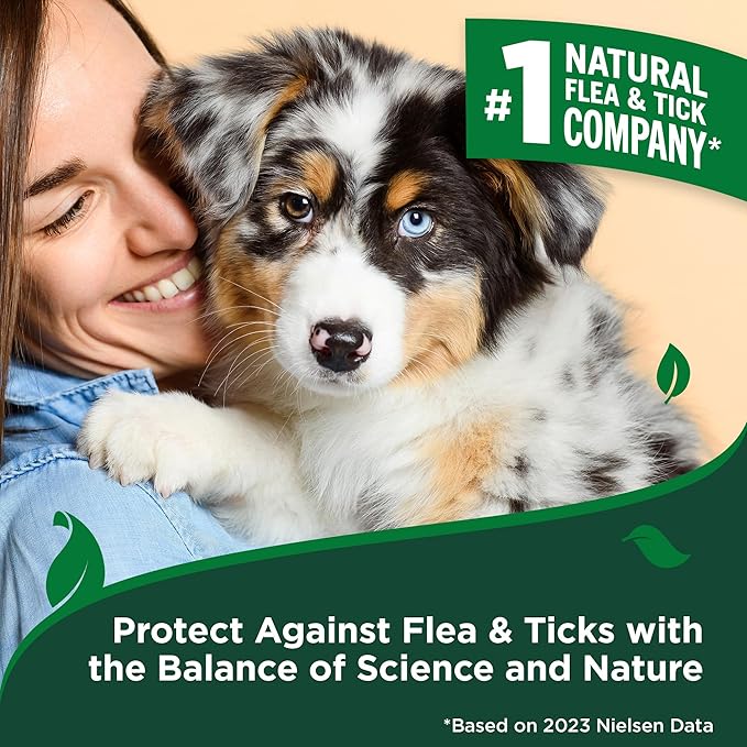 Vet's Best Natural Flea and Tick Wipes for Dogs – Natural Plant-Based Wipes for Flea and Tick Prevention – Certified Essential Oils – Pest Control for Kennels and Home Use – Made in USA – 50 Count