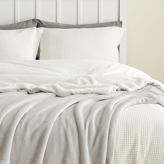 Bedsure GentleSoft Sherpa Fleece Blanket Queen Size for Bed, Non-Heated, Thick and Warm Throw for Women and Men, Soft Fuzzy Plush Queen Blanket for Winter, Linen, 90x90 Inches