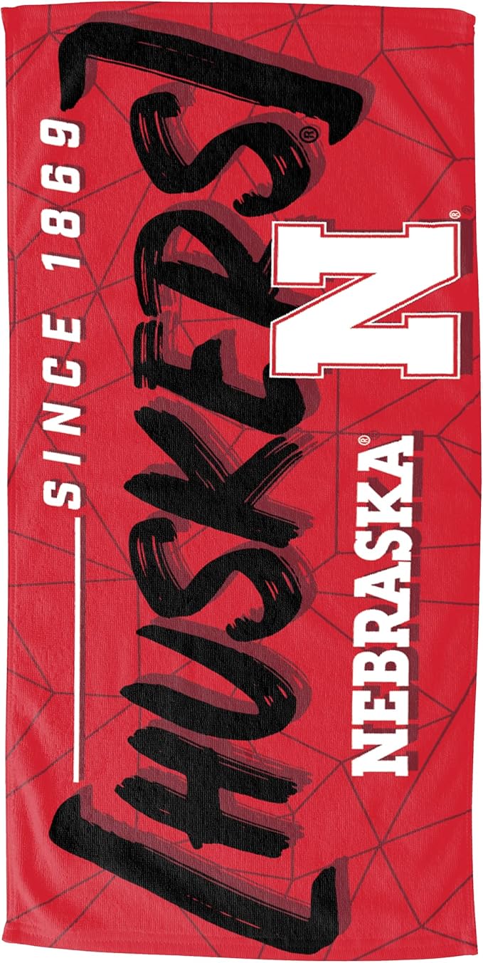 Northwest NCAA Unisex-Adult Hooded Youth Beach Towel