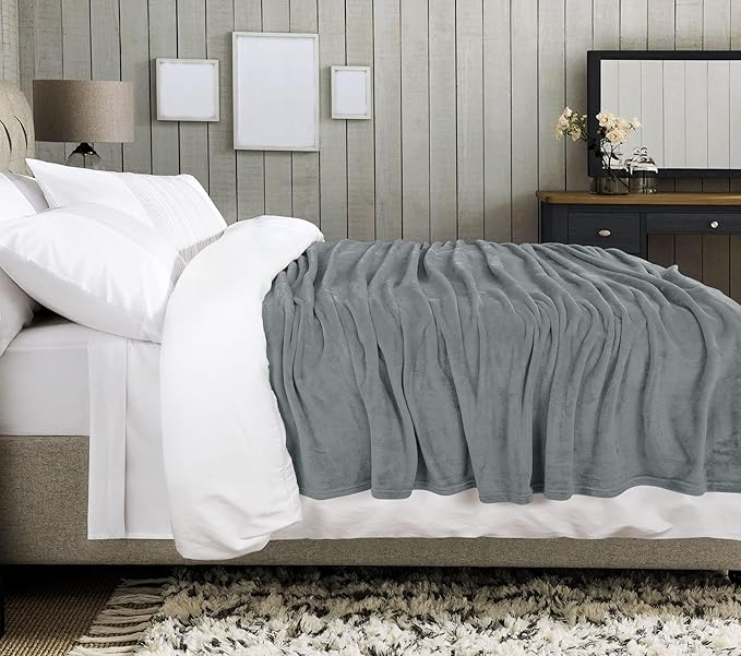Utopia Bedding Cool Grey Fleece Blanket King Size Lightweight Fuzzy Soft Anti-Static Microfiber Bed Blanket (90x102 Inch)