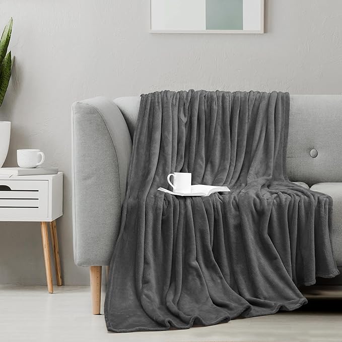 Utopia Bedding Grey Fleece Blanket Twin Size Lightweight Fuzzy Soft Anti-Static Microfiber Bed Blanket (60x80 Inch)