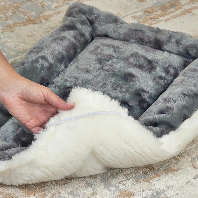 MidWest Homes for Pets Reversible Pet Bed; Machine Washable; Great for Large Dog Breeds; Spotted Gray; 42"; 40242-FVGYS