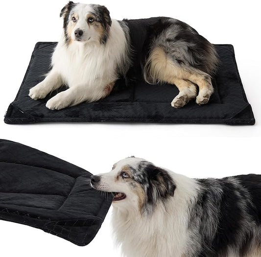 Bedsure Chew Resistant XL Dog Bed - Chew Proof Dog Crate Pad Machine Washable Durable Kennel Mat for Chewers with Reinforced Corners, Black, 41x27 in