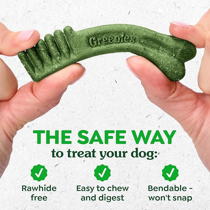 Greenies Veterinarian-Recommended Adult Natural Dental Dog Treats Petite Size, Weight Management Dog Dental Chews, 27 oz. Pack, 45 Count