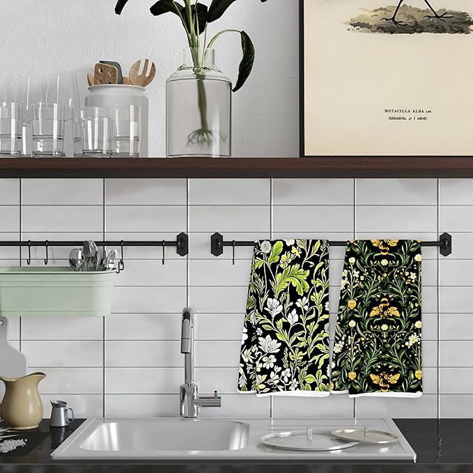 Vintage Moody Floral Bee Kitchen Towels, Dark Cottagecore Botanical Dish Tea Towels for Kitchen Decor, Dark Academia Green Plant Bee Hand Towels for Bathroom Decor, 16x24 Inch Set of 2