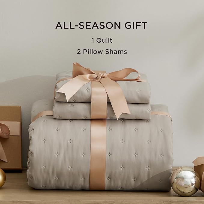 Bedsure King Quilt - Taupe Bedspread King Size & Lightweight Comforter, Modern Farmhouse Coverlet with Clover Pattern, Ultra Soft All-Season Bedding, 106 x 96 Inches | Stitch-Free Quilting, Ultra Soft, Lightweight, Machine Washable, Pet-Friendly