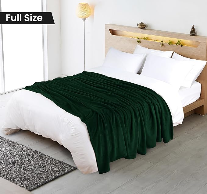 Utopia Bedding Forest Green Fleece Blanket Full Size Lightweight Fuzzy Soft Anti-Static Microfiber Bed Blanket (90x84 Inch)