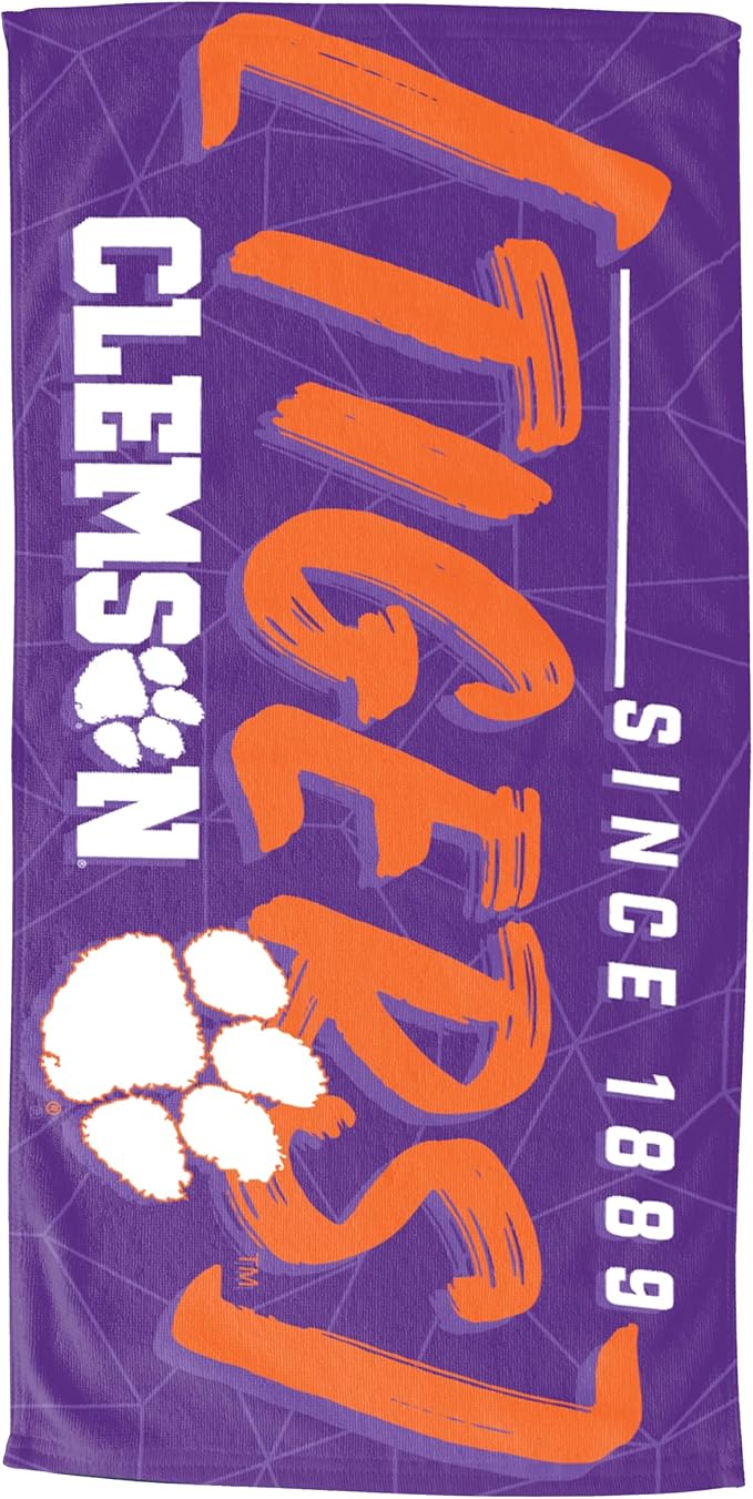 Northwest NCAA Unisex-Adult Hooded Youth Beach Towel