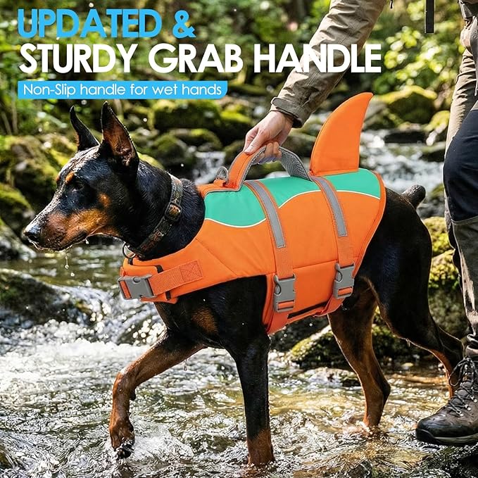 AOFITEE Dog Life Jacket, Shark Dog Life Vest for Swimming Boating, High Flotation Pet Lifesaver with Rescue Handle, Reflective French Bulldog Lifejacket, Swim Vest for Small Medium Large Dogs, M