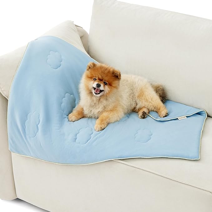 LE SURE Premium Cooling Blankets for Small Dogs - Washable Dog Cooling Throw Blanket with Q-MAX>0.4，Durable Self Cooling Pet Mat for Cat, Soft Cooling Summer Blanket for Hot Weather, Blue, 25x35
