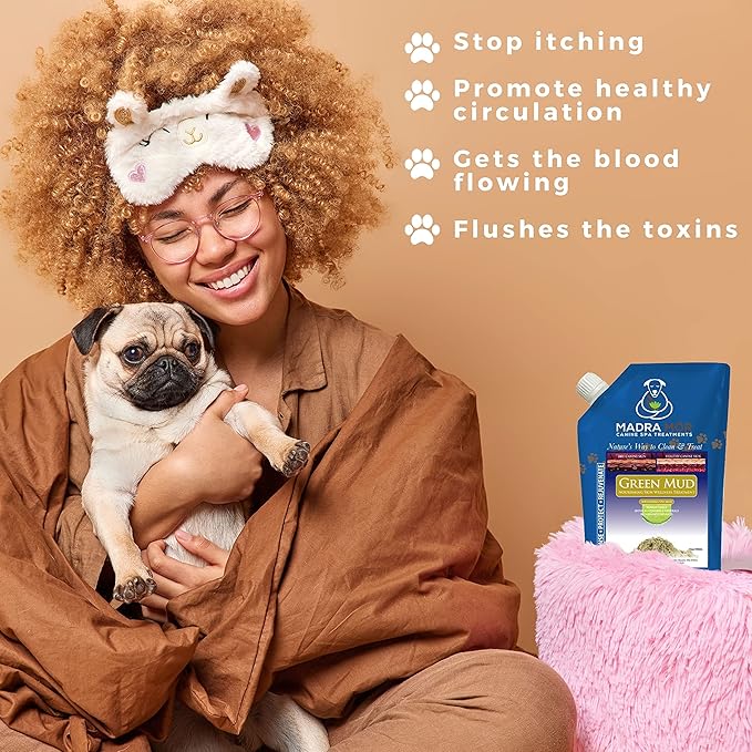 Worldwide Nutrition Bundle: Madra Mor - Dog Essentials Mud Bath, Dog Grooming, Dry Skin for Dogs Treatment, Dog Coat Skin Care Products - 10oz Pouch & Multi-Purpose Key Chain