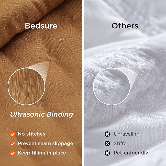Bedsure Twin Quilt - Ultra Soft Twin XL Quilt Bedding for Dorm Decor, Lightweight All-Season Comforter, Honey Ginger Bedspread Coverlet with Clover Pattern, 68 x 86 Inches | Stitch-Free Quilting, Ultra Soft, Lightweight, Machine Washable, Pet-Friendly