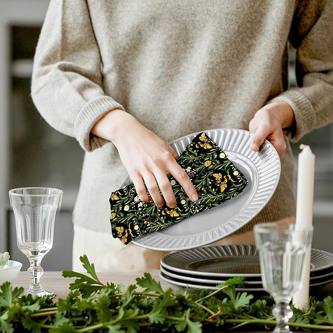 Vintage Moody Floral Bumble Bee Kitchen Towels, Dark Cottagecore Botanical Bee Dish Tea Towels for Kitchen Decor, Dark Academia Green Plant Hand Towels for Bathroom Decor, 16x24 Inch Set of 2