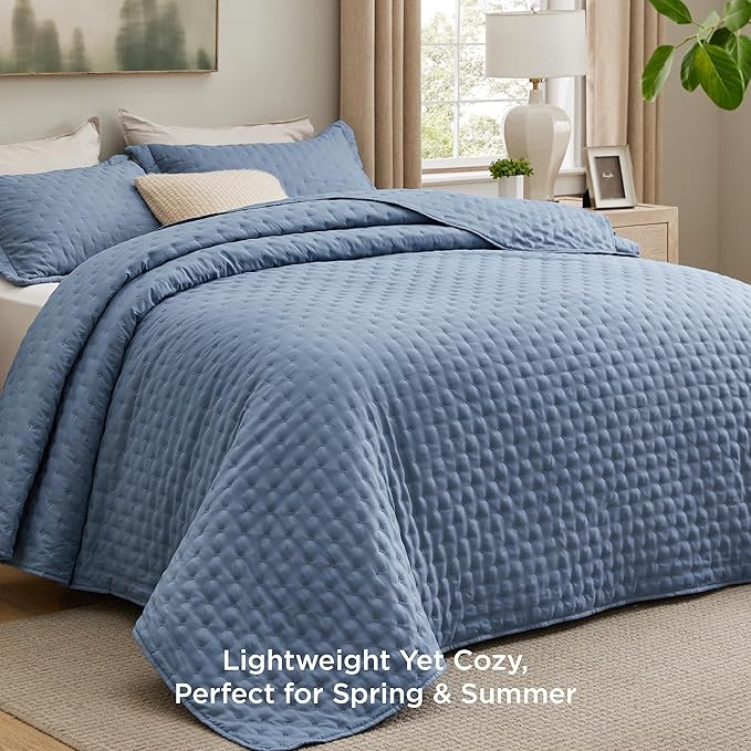 Bedsure King Quilt - Mineral Blue Bedspread King Size & Lightweight Comforter, Modern Coastal Coverlet with Clover Pattern, Ultra Soft All-Season Bedding, 106 x 96 Inches | Stitch-Free Quilting, Ultra Soft, Lightweight, Machine Washable, Pet-Friendly