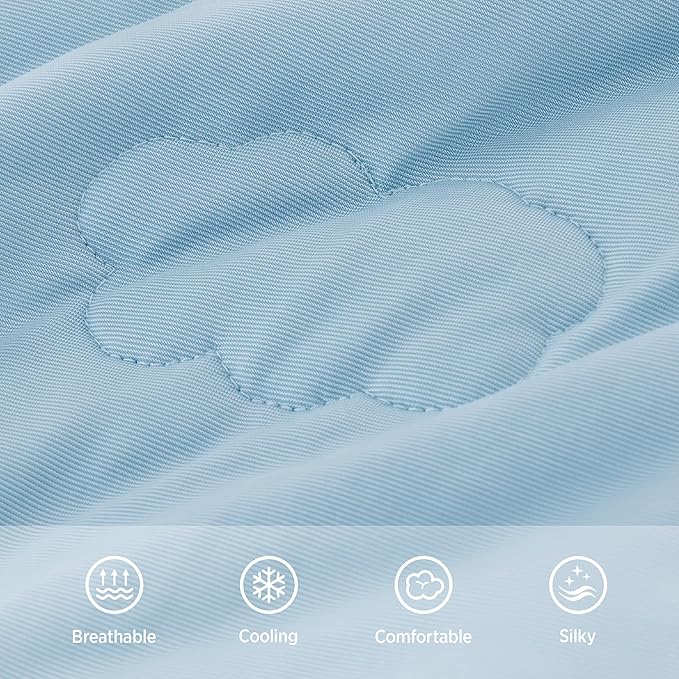 LE SURE Premium Cooling Blankets for Small Dogs - Washable Dog Cooling Throw Blanket with Q-MAX>0.4，Durable Self Cooling Pet Mat for Cat, Soft Cooling Summer Blanket for Hot Weather, Blue, 25x35
