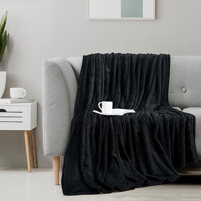 Utopia Bedding Black Fleece Blanket Twin Size Lightweight Fuzzy Soft Anti-Static Microfiber Bed Blanket (60x80 Inch)