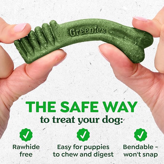 Greenies Dental Treats for Dogs, Veterinarian-Recommended Natural Puppy Treats Regular Size, 6 oz. Pack, 12 Count