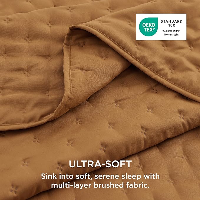 Bedsure King Quilt - Honey Ginger Bedspread King Size & Lightweight Comforter, Boho Coverlet with Clover Pattern, Ultra Soft All-Season Bedding, 106 x 96 Inches | Stitch-Free Quilting, Ultra Soft, Lightweight, Machine Washable, Pet-Friendly