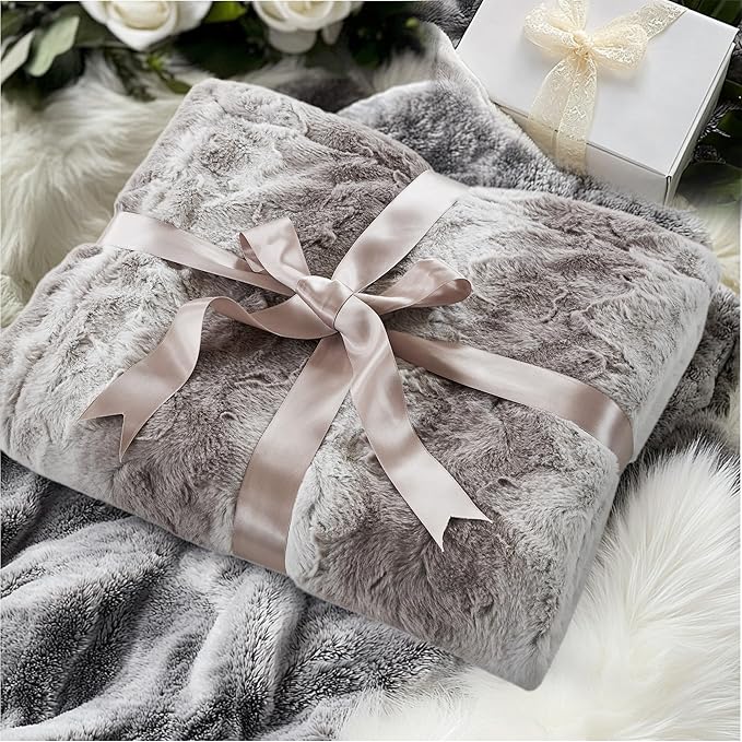 Madison Park Zuri Soft Plush Luxury Oversized Faux Fur Throw Animal Stripes Design, Faux Mink On The Reverse, Modern All Seasons Blanket for Bed, Sofa Couch, Office, Grey, 60x70"