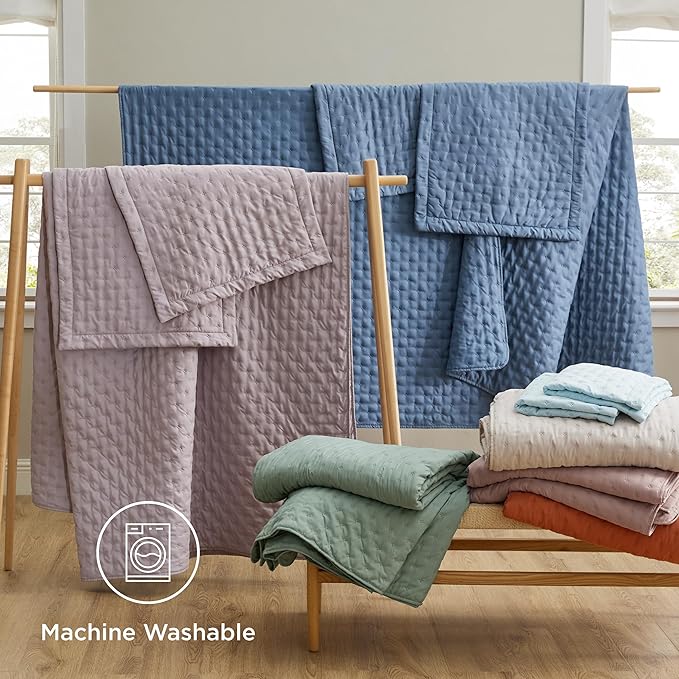 Bedsure Quilts Queen Size - Purple Bedspread Queen Size & Lightweight Comforter, Modern Farmhouse Coverlet with Clover Pattern, Ultra Soft All-Season Bedding, 90 x 96 Inches | Stitch-Free Quilting, Ultra Soft, Lightweight, Machine Washable, Pet-Friendly